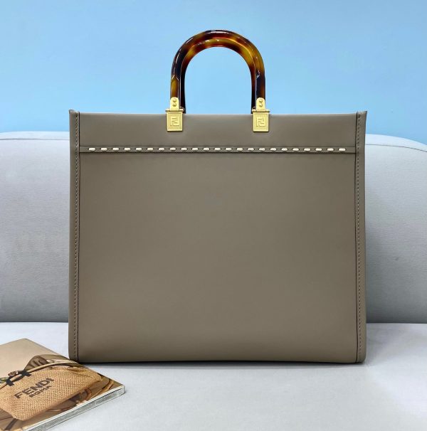 Fendi Sunshine Latest Shopper Tote Bag - Image 2